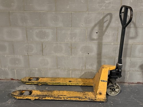 Yellow hand pallet - hand, pump