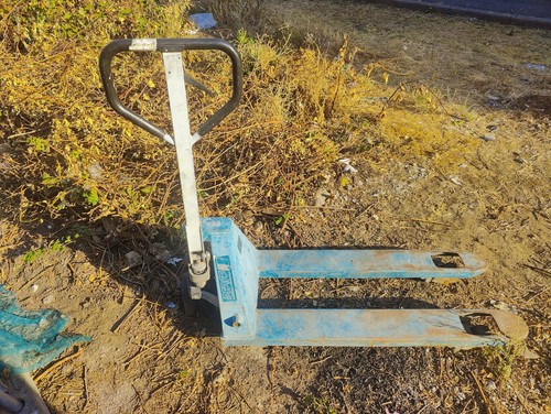 Pallet truck 2500 - pallet,