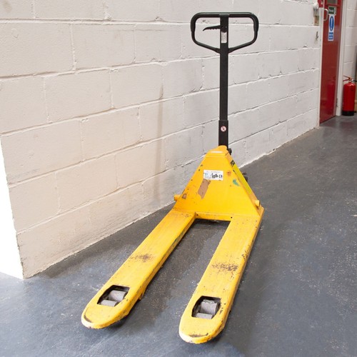Pallet truck pump - truck,