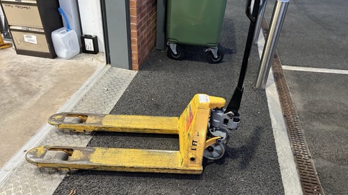 Lifti manual pallet truck - pallet,